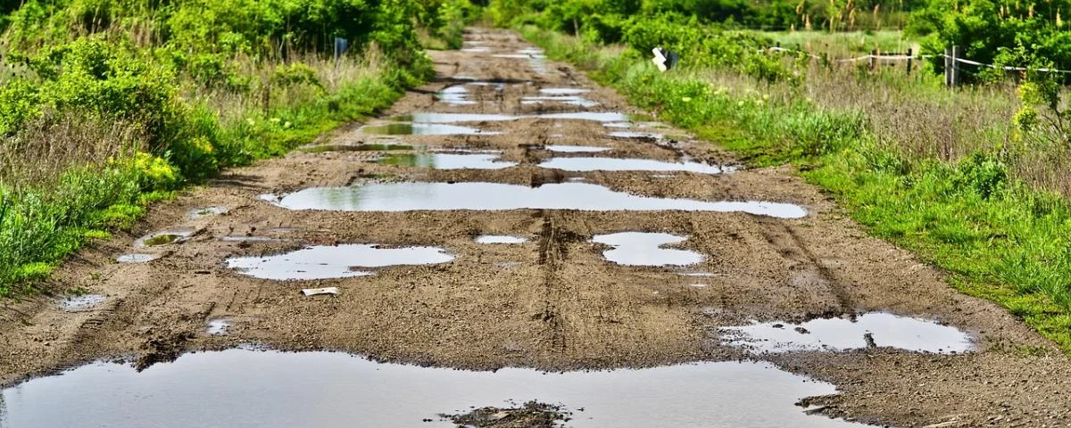 dirt-road