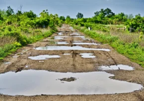 dirt-road